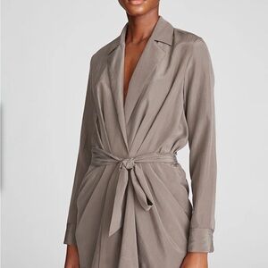 $495 Halston Women's Gray Margo Gathered Crepe De Chine Silk Mini Dress Size 12